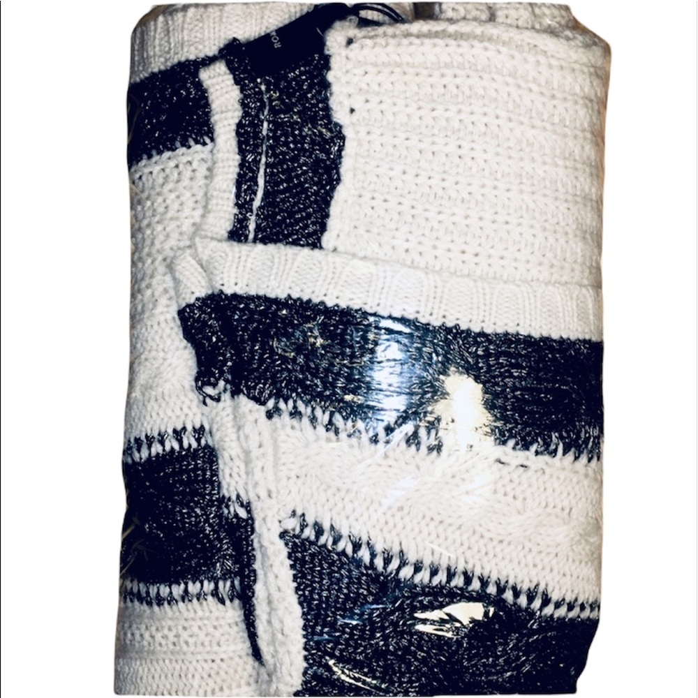 NWT Romeo & Julie: Large Knitted Black & Cream Cardigan - Picture 3 of 4